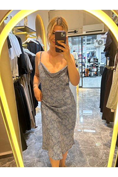 Zr model çiçekli mavi beyaz saten elbise