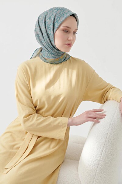 Silk Home وشاح ناعم بنمط أوراق الشجر أزرق ثلجي 90x90