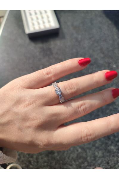 Evorya Women's Row Zircon Stone Model Ring