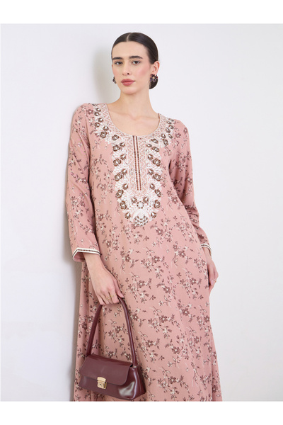 Amirah By Styli Pink Floral Print Embroidered Jalabiya