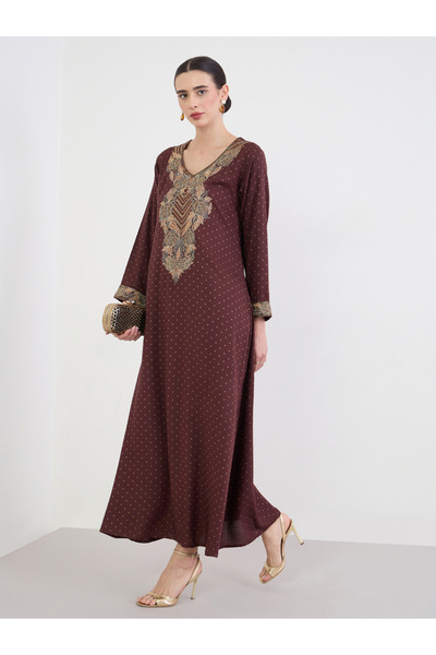 Amirah By Styli Burgundy Embroidered A-Line Jalabiya