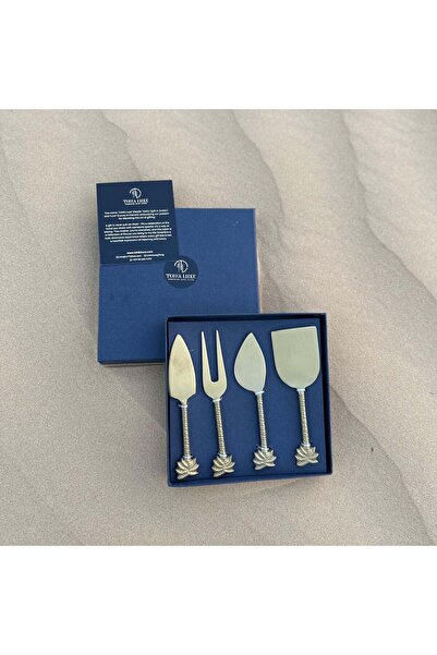 Tohfa Luxe - UAE Palm Brass Cheese Knife Set of 4