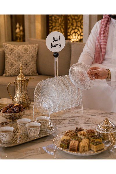 Dania مجموعة أطباق حلويات زجاجية شفافة مع حامل أكريليك فاخر – 6 قطع بتصميم را...