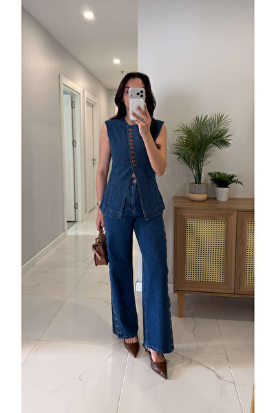 BİRCANÇİL Set de pantaloni și vestă Vions cu nasturi albastri