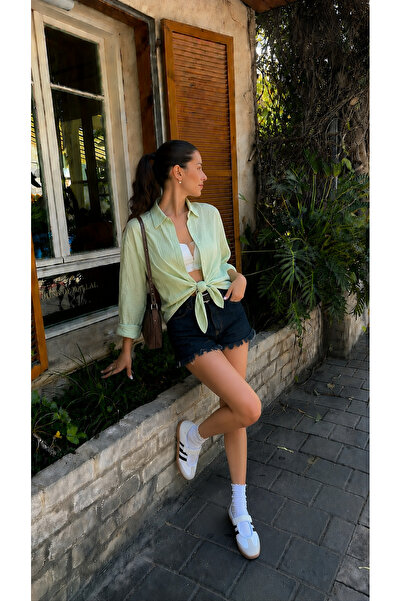 Markazzi Waist-Tied Shirt with Buttons on the Front