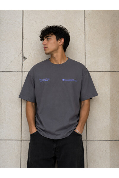 jeneric Men's t-shirt