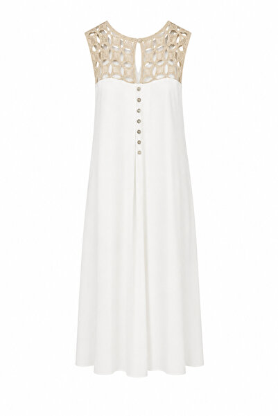 HAZELANNA White Dress with Knitwear Embroidery Detail