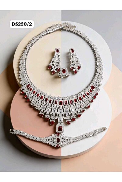 Generic Luxury Jewelry Set with Red Ruby and Crystal Decoration