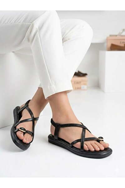 Lütfi Women's Black Gold Ring Detailed Soft Sole Casual Flip-Flop Sandals
