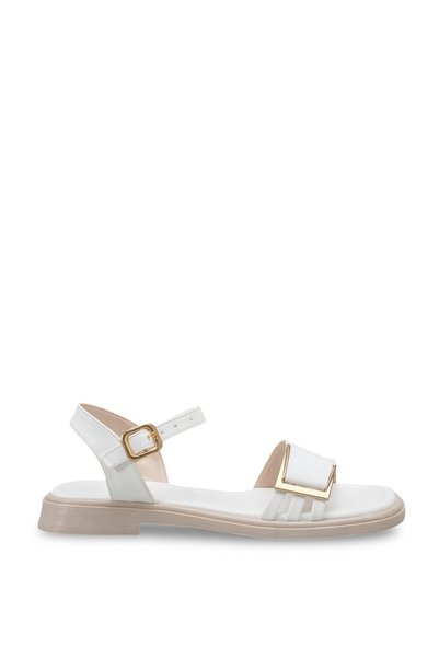 UBEYD AYAKKABI White Color Women's Metal Buckle Daily Comfort Sandals