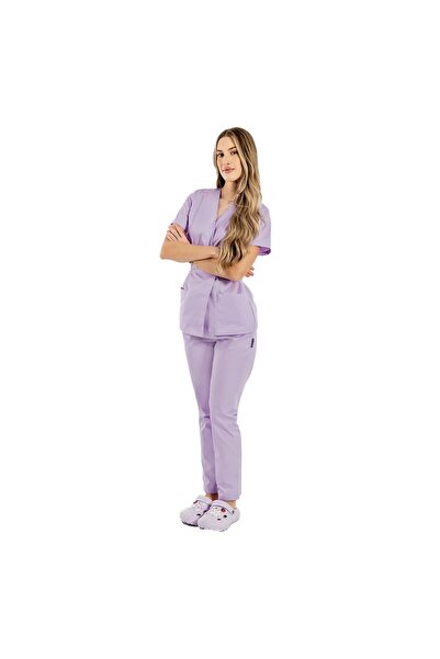 RUNI Costum medical lila, cu bluza tip kimono si pantaloni cu elastic