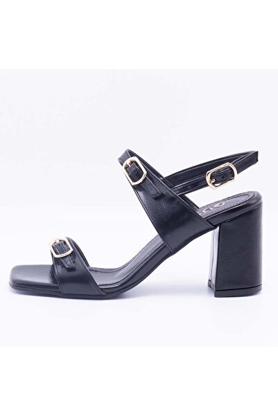 Gusse Novery Women's Patent Leather Sandals 610-5Sr
