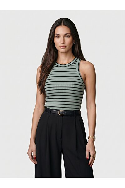Noe Collection Kadın Halter Yaka Basic Body Slim Fit Dar Kalıp Likralı Vücuda...