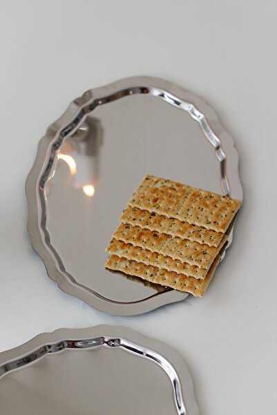 SİNEM YAMAN HOME 25 cm Stainless Steel Oval Tray / Steel Presentation Tray