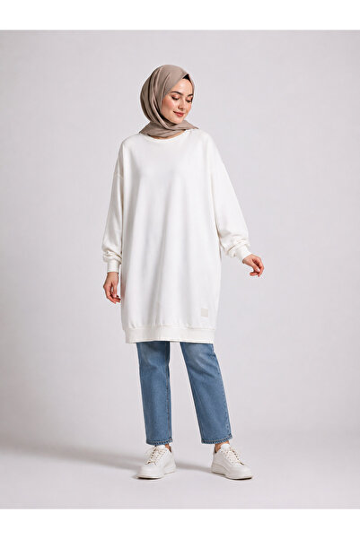 Trendline Women's White 2-Thread Seasonal Tunic