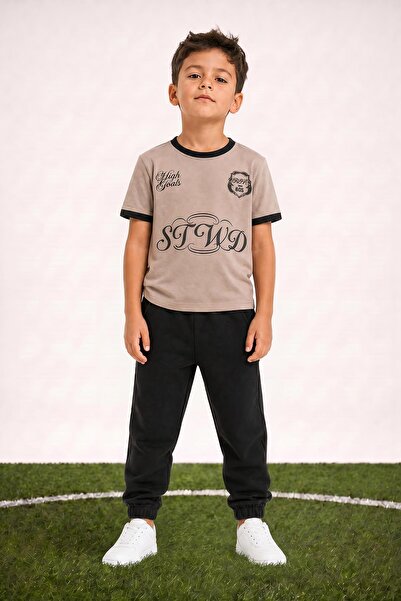 Perendi Boy's Printed T-Shirt and Sweatpants Set