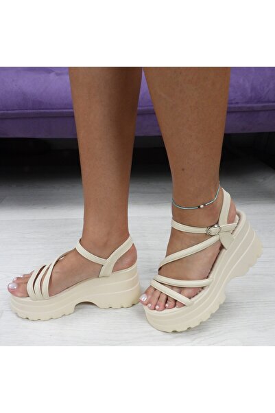Tonii Women's Sandals , with platform and thin straps