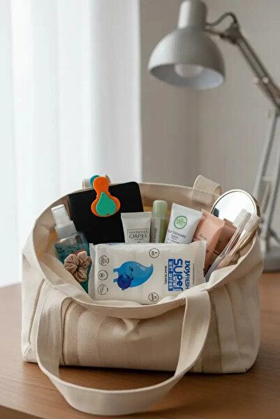 Miniso Doyfresh Super 8-Piece Mini Wet Wipes Set – Anti-Allergic & Alcohol-Free
