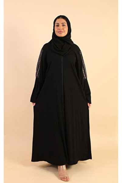 Stylish Fashion عباية من ستايلش فاشن كويتي باللون الأسود مطرزة على الكم