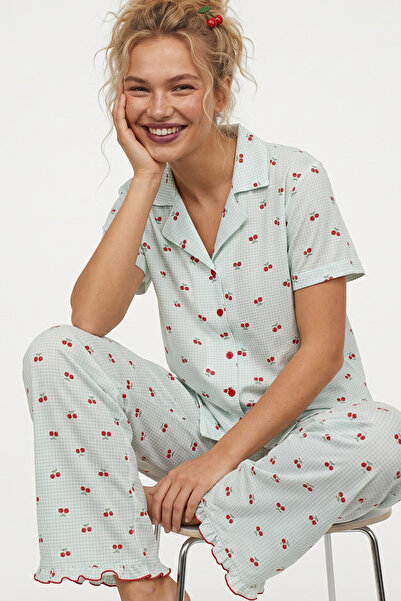 Siyah İnci yeşil kareli kiraz desenli İnce Soft Örme Mevsimlik Düğmeli Pijama...