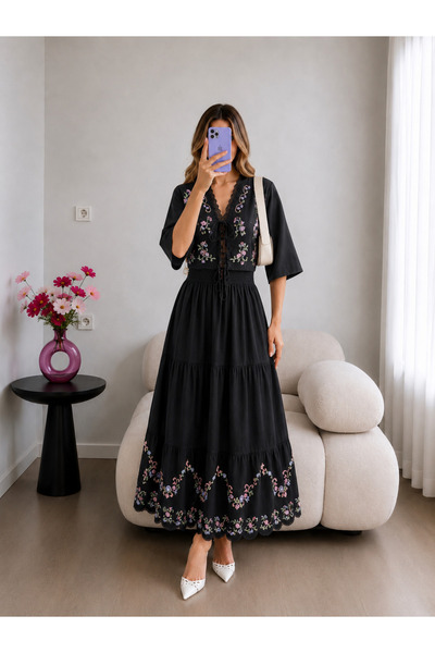 Ekim Store Costum din in cu broderie florală și fustă