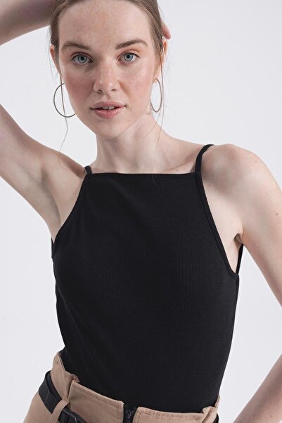 BSL Sırt Dekolteli Askılı Bodysuit