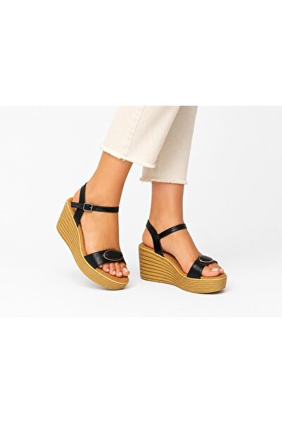 TRENDYSHOSE 6984 Comfortable Women's Sandals with Buckle and Guaranteed Comfort