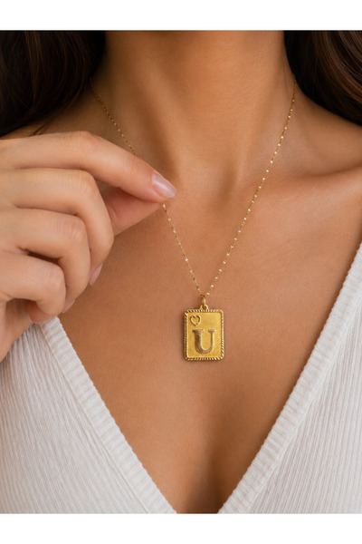 Zeynepli gold & jewelry 14 AYAR ALTIN U HARFLİ KARE KALPLİ KOLYE