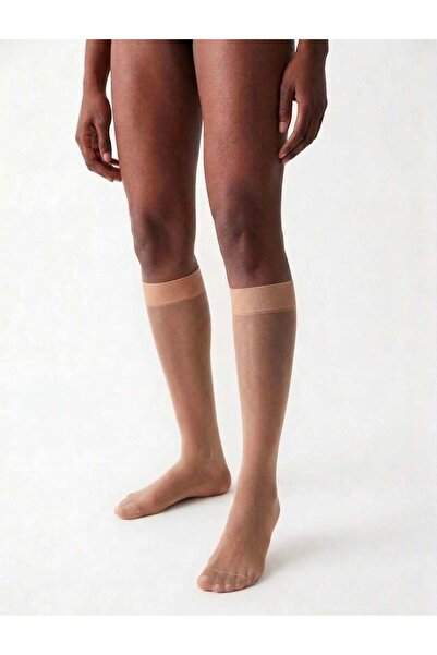 DÜVEN Matte 20 Den Thin Semi-Transparent Toe-To-Toe Knee-Length Pantyhose Lig...