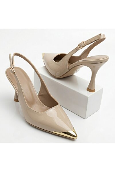 Bygina Shoes bej Rugan Sivri Burun Gold Detaylı Slingback Kadın Topuklu Ayakkabı