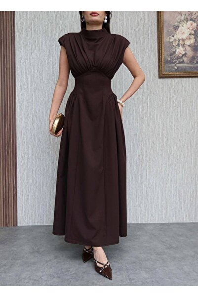 BNGL Boutique Sırt bağlamalı sıfır kol bele oturan elbise kahverengi