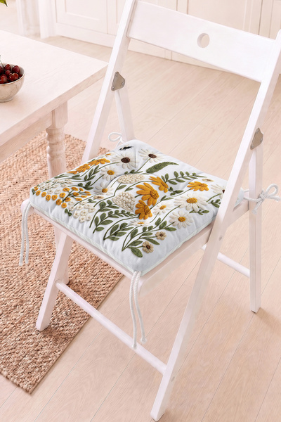 Home Papatya ve Sarı Çiçek Nakış Görünümlü Pofidik Sandalye Minderi - Botanik...