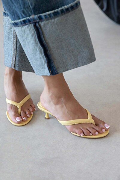 STRASWANS Landa Women's Heeled Leather Sandals Yellow