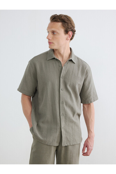 LC Waikiki Standard Fit Textured Men's Shirt for Style Enthusiasts from Uzg S...