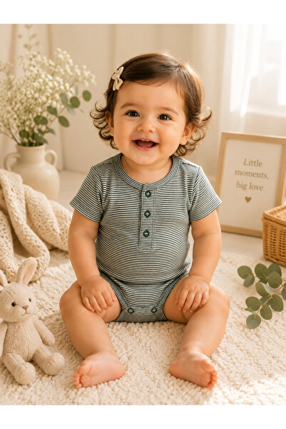 KIABI Green with White Dots Baby Bodysuit Made of Cotton for Your Baby's Comfort