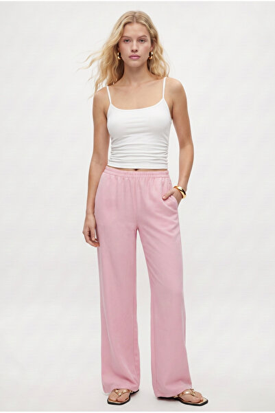Ritnice Women's Garnet Linen Blend Loose Cut Woven Pink Trousers