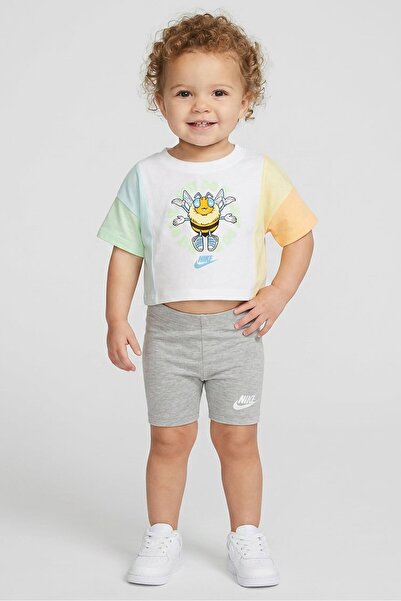 Nike Toddlers Girl 2 Pieces Short Sleeve T-Shirt And Shorts Set, Multicolor