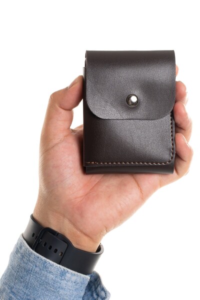 Newish Men's Black Viral Model High-Capacity Portfolio Wallet and Card Holder