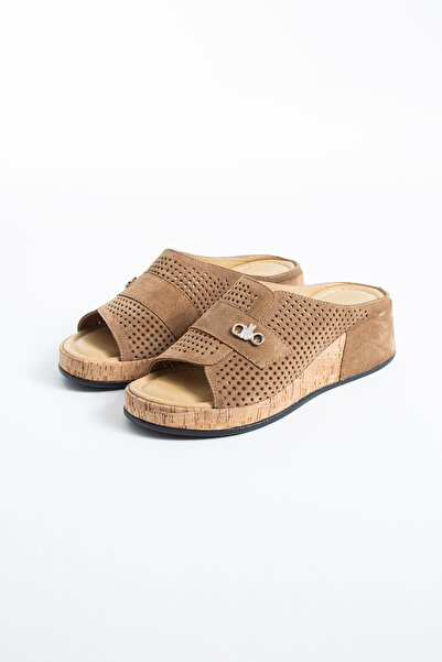 dericia shoes شبشب نسائي من الجلد الطبيعي بنعل سميك للاستخدام اليومي من رينجر