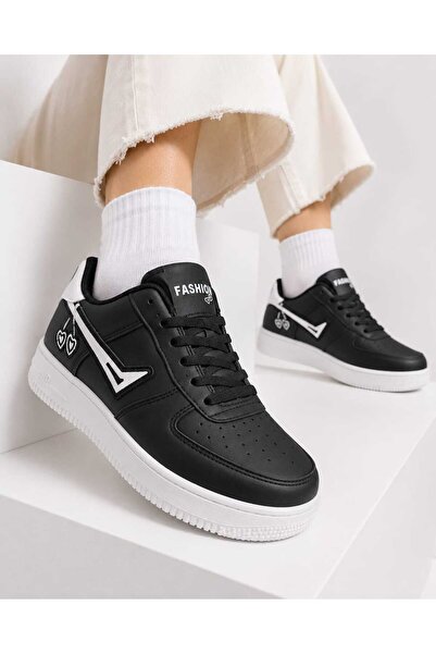 Slipcat Kadın Trend Kiraz İşlemeli Casual Sneaker, Nakış Detaylı Konforlu Gün...