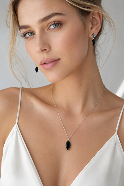 Camellie KY Jewels Twisted Drop Jet | Jet Siyah Premium Avusturya Kristali Ro...
