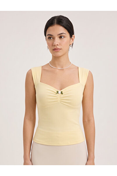 None Wear Yellow Coquette Bow Rose Detailed Y2K Short Sleeve Crop