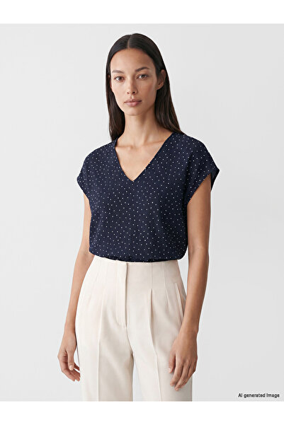 LC Waikiki Lcw Everyday Navy Blue V-Neck Polka Dot Women's T-Shirt