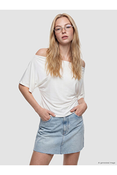 LC Waikiki Xside White Boat Neck Women's T-Shirt