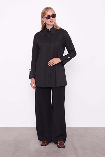 Levidor Black Brooch Button Detailed Shirt