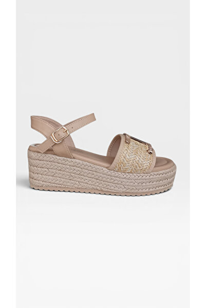 Hayati Arman Women's Ankle Strap Buckle Detailed Wedge Sole Straw Sandals Beige