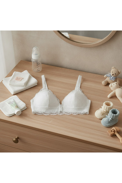 BONBON Women's Lace Front Snap Breastfeeding Bra Ecru Color Bb2677