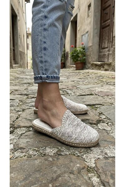 PUNTO 542070 Floral Motif Straw Sole Espadrille Slippers