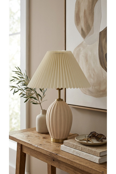 Decodelight Krem Seramik Ayaklı Açık Krem Pileli Şapkalı Modern Abajur Masa L...