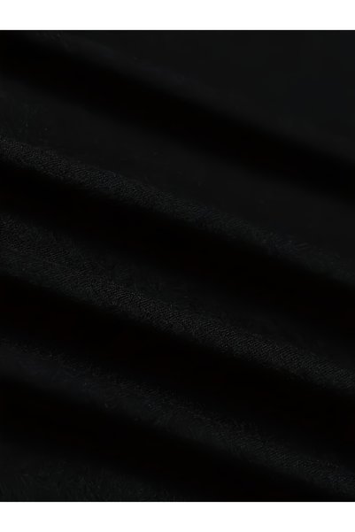 212Wear تي شيرت نسائي بأكمام قصيرة مطبوع عليه Amore - قميص شبه شفاف برقبة دائرية، قميص بقصة عادية، قابل للغسل في الغسالة، مناسب للارتداء في فصلي الربيع والصيف، وللإطلالات الكاجوال وملابس الطقس الانتقالي.
